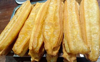 成都學早餐油條技術哪里好？