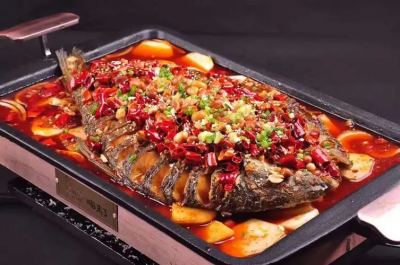 學(xué)正宗烤魚(yú)技術(shù)培訓(xùn)多少錢？成都烤魚(yú)培訓(xùn)哪里學(xué)？