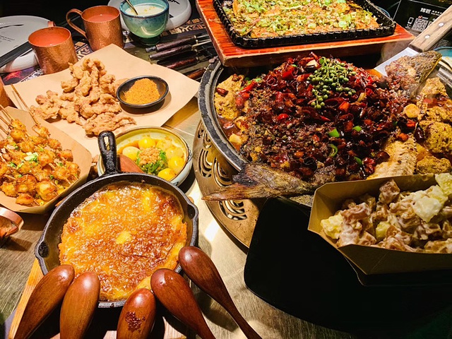 成都學(xué)烤魚技術(shù)哪里學(xué)？成都烤魚的做法及配方